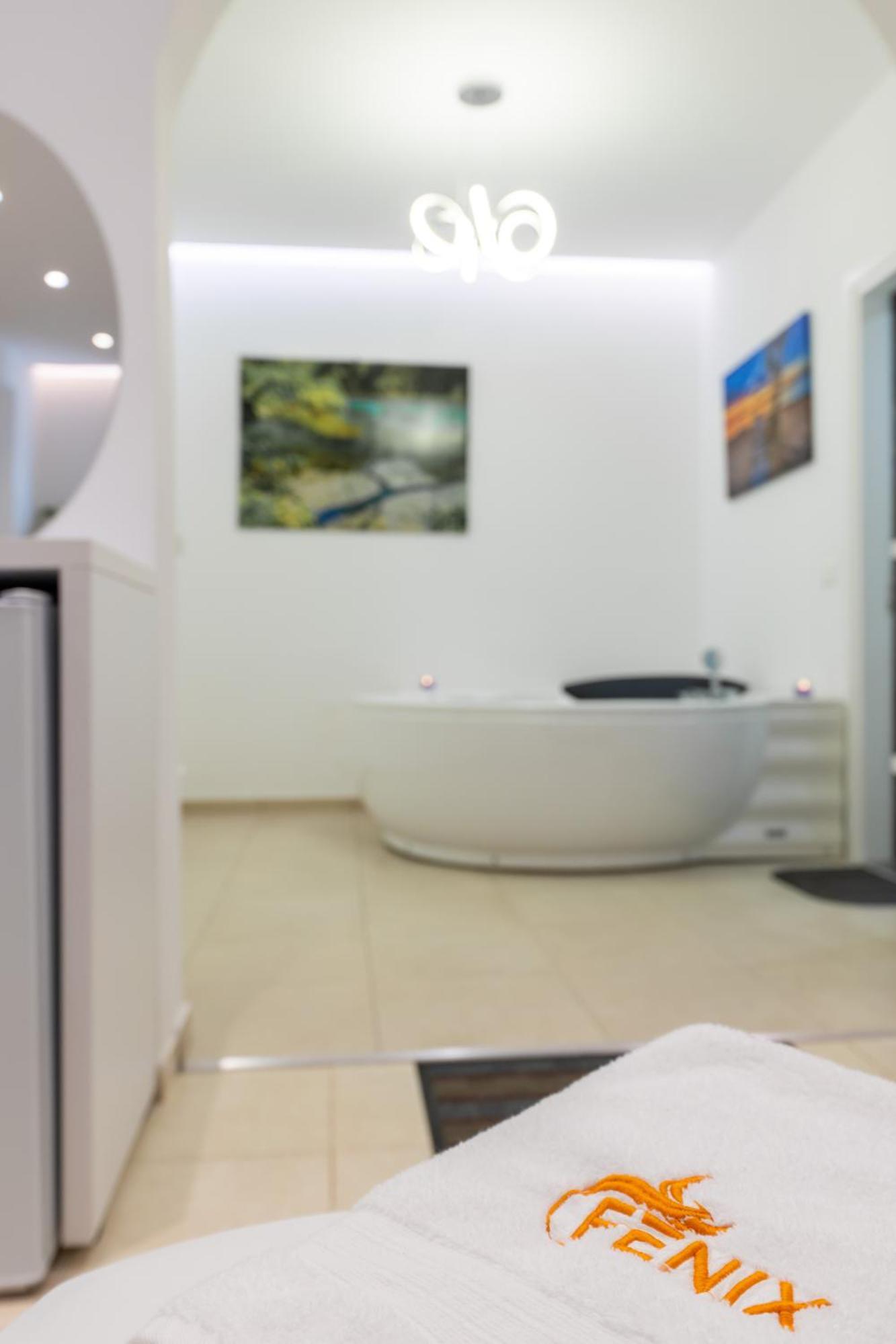 Feniks Hotel Ksamil Kültér fotó